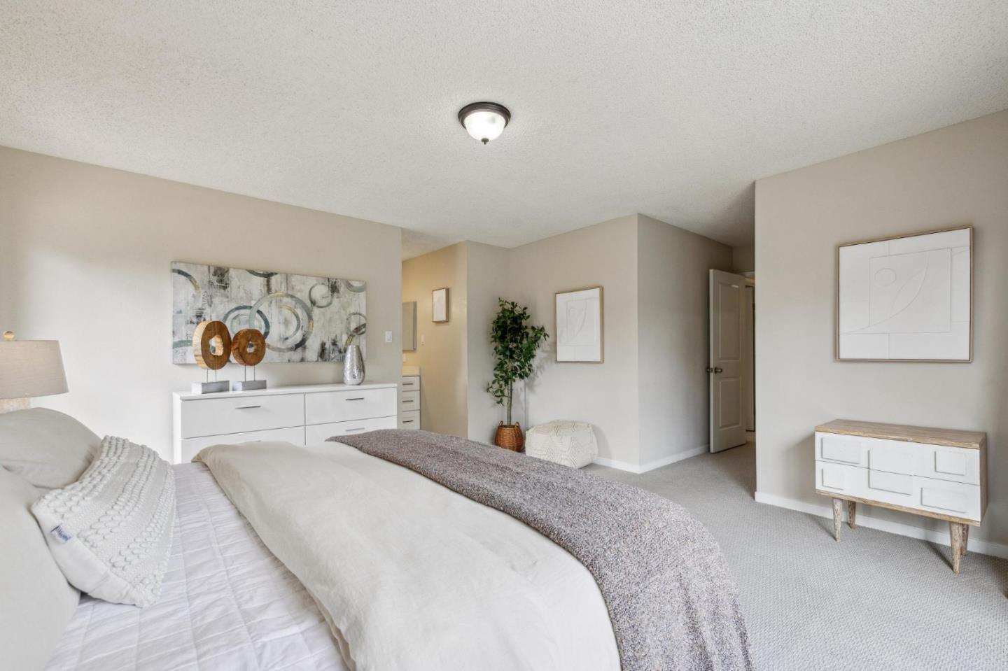 Detail Gallery Image 45 of 58 For 225 Arundel Rd, Burlingame,  CA 94010 - 3 Beds | 2 Baths