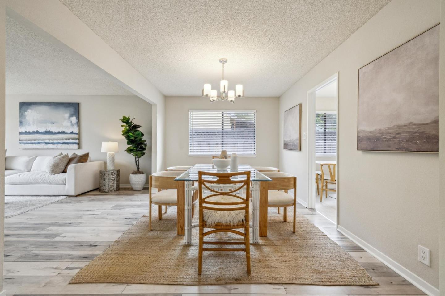 Detail Gallery Image 5 of 58 For 225 Arundel Rd, Burlingame,  CA 94010 - 3 Beds | 2 Baths