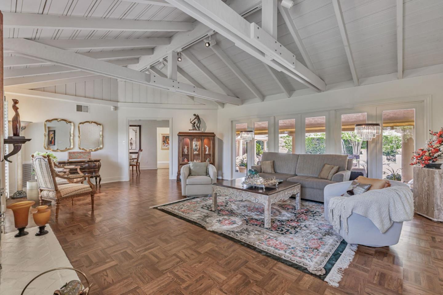 Detail Gallery Image 12 of 95 For 3231 Fieldcrest Dr, Sacramento,  CA 95821 - 3 Beds | 2/1 Baths
