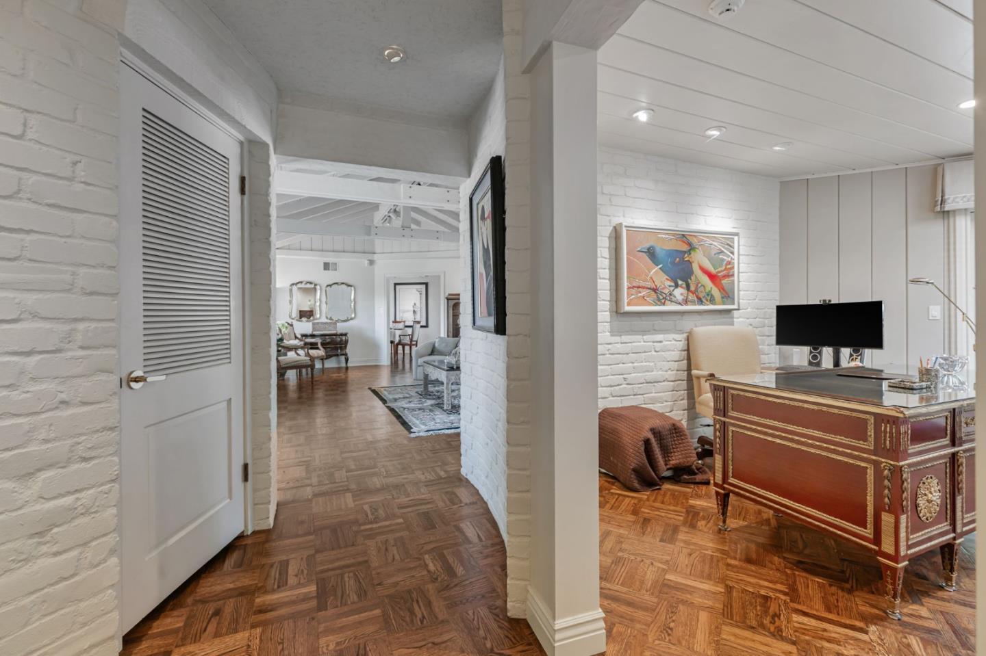 Detail Gallery Image 34 of 95 For 3231 Fieldcrest Dr, Sacramento,  CA 95821 - 3 Beds | 2/1 Baths