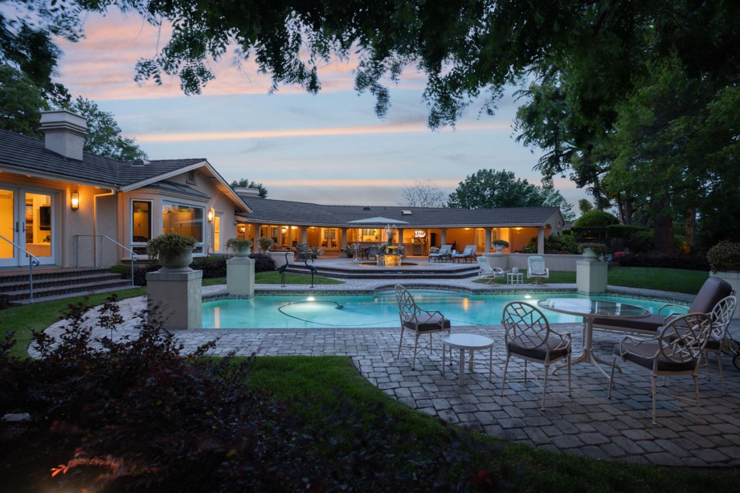 Detail Gallery Image 80 of 95 For 3231 Fieldcrest Dr, Sacramento,  CA 95821 - 3 Beds | 2/1 Baths