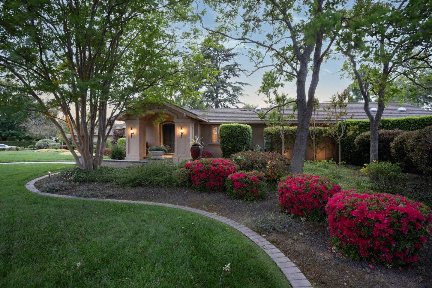 Detail Gallery Image 90 of 95 For 3231 Fieldcrest Dr, Sacramento,  CA 95821 - 3 Beds | 2/1 Baths