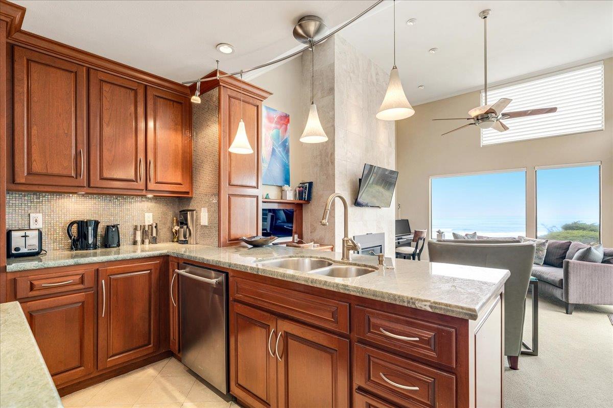 Detail Gallery Image 11 of 28 For 101 Shell Dr #100,  Watsonville,  CA 95076 - 2 Beds | 2 Baths