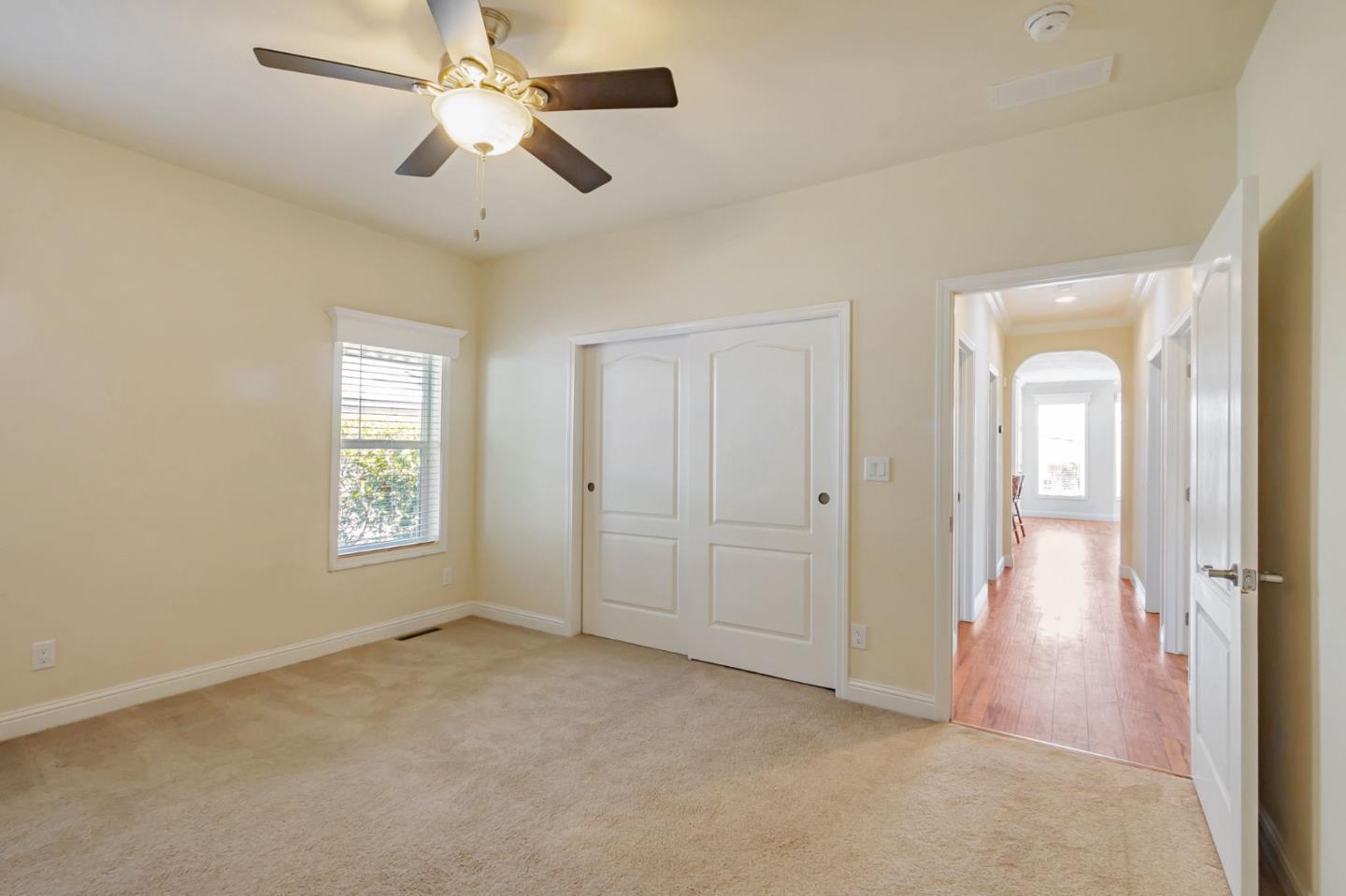 Detail Gallery Image 22 of 34 For 1050 Borregas #8,  Sunnyvale,  CA 94089 - 3 Beds | 3 Baths