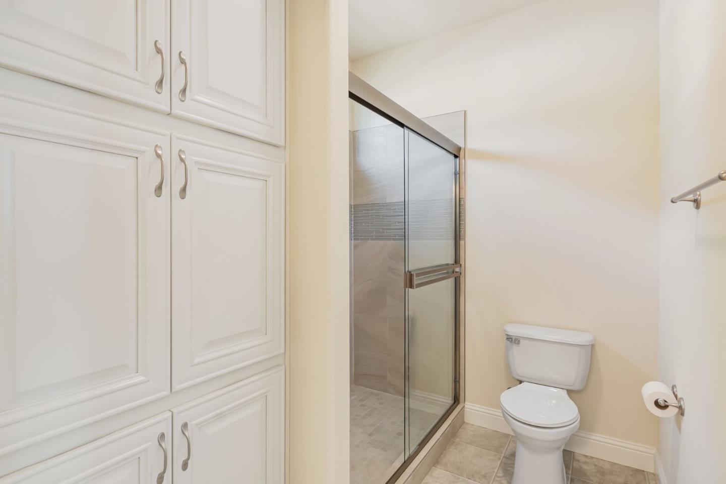 Detail Gallery Image 26 of 34 For 1050 Borregas #8,  Sunnyvale,  CA 94089 - 3 Beds | 3 Baths