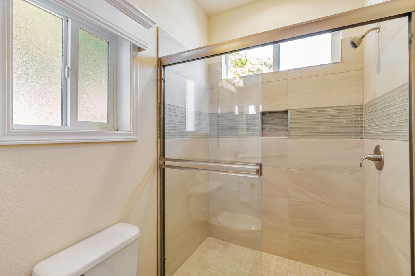 Detail Gallery Image 30 of 34 For 1050 Borregas #8,  Sunnyvale,  CA 94089 - 3 Beds | 3 Baths