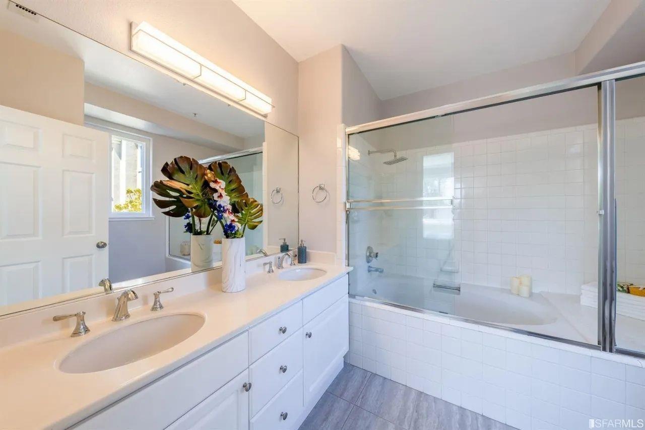 Detail Gallery Image 13 of 37 For 88 17th Ave #103,  San Mateo,  CA 94402 - 3 Beds | 2/1 Baths