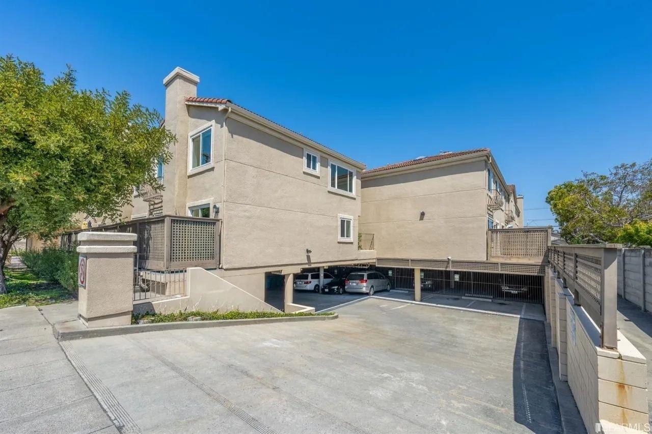 Detail Gallery Image 29 of 37 For 88 17th Ave #103,  San Mateo,  CA 94402 - 3 Beds | 2/1 Baths