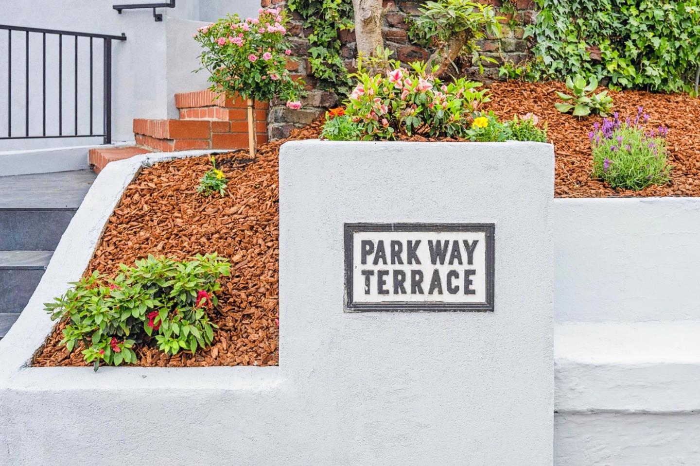 Detail Gallery Image 64 of 74 For 2601 Lincoln Way, San Francisco,  CA 94122 - 4 Beds | 5/2 Baths