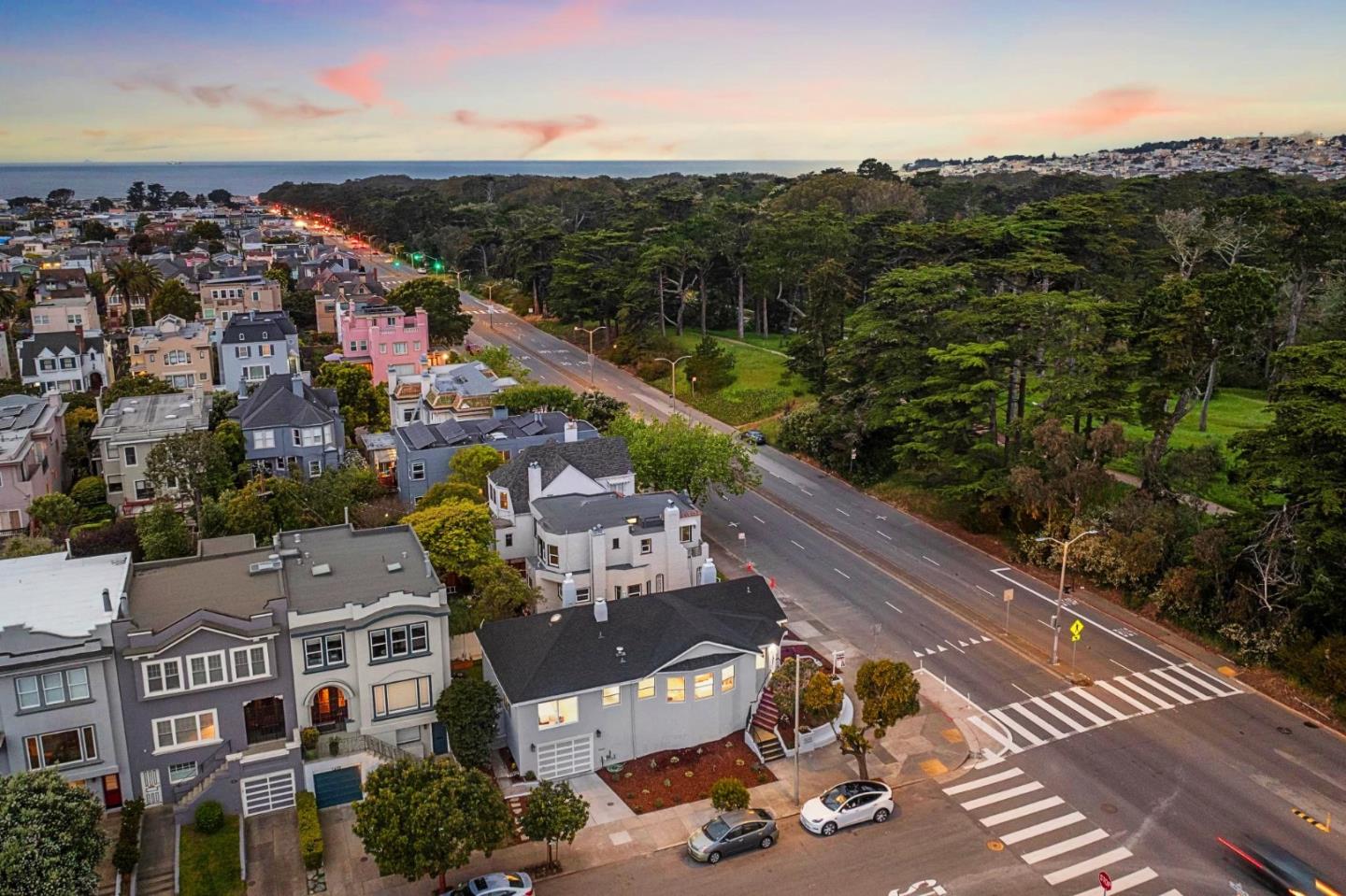 Detail Gallery Image 70 of 74 For 2601 Lincoln Way, San Francisco,  CA 94122 - 4 Beds | 5/2 Baths