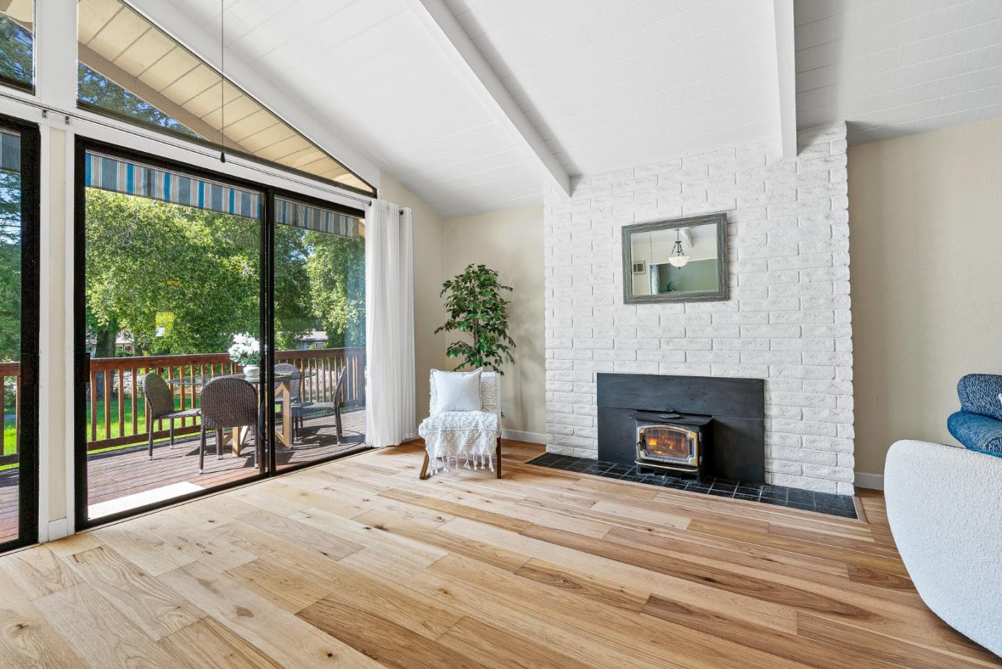 Detail Gallery Image 6 of 40 For 149 E Hilton Dr, Boulder Creek,  CA 95006 - 3 Beds | 2 Baths