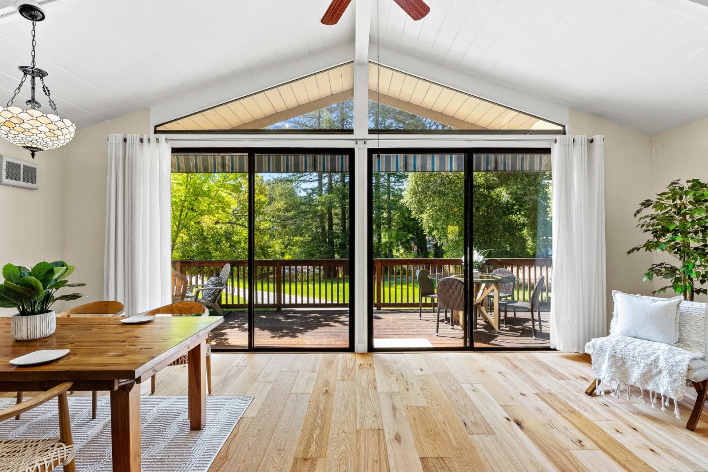 Detail Gallery Image 8 of 40 For 149 E Hilton Dr, Boulder Creek,  CA 95006 - 3 Beds | 2 Baths