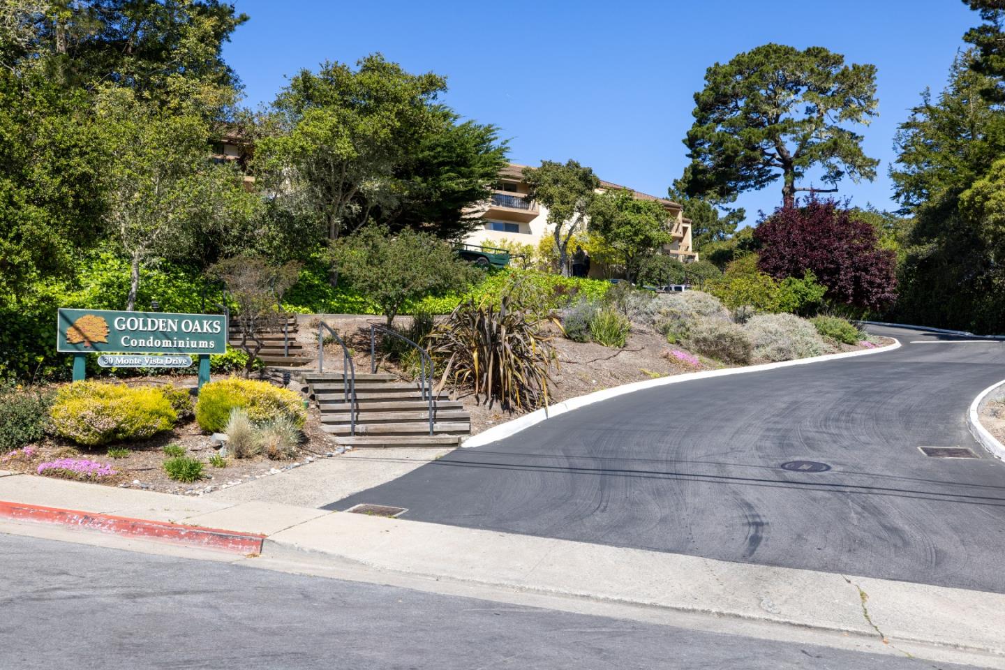 Detail Gallery Image 23 of 24 For 3309 Golden Oaks Ln, Monterey,  CA 93940 - 1 Beds | 1 Baths