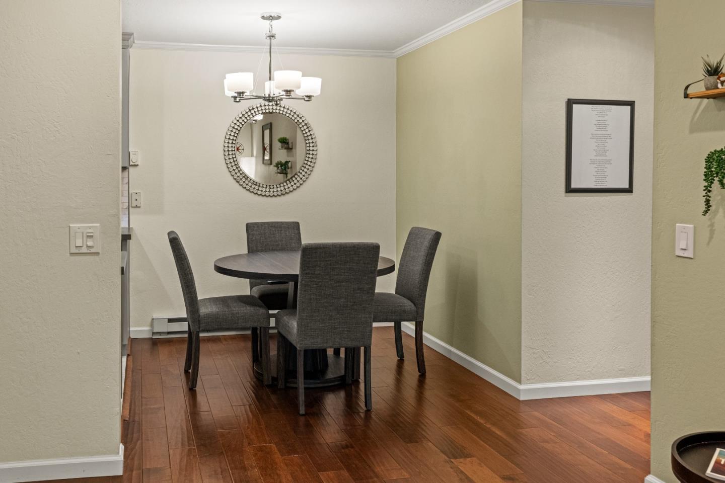 Detail Gallery Image 8 of 24 For 3309 Golden Oaks Ln, Monterey,  CA 93940 - 1 Beds | 1 Baths