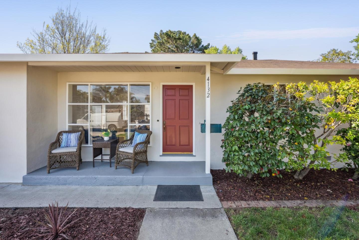 Detail Gallery Image 2 of 42 For 4132 De Mille Dr, San Jose,  CA 95117 - 3 Beds | 3 Baths