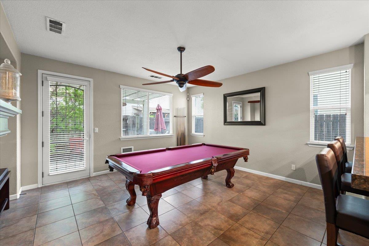 Detail Gallery Image 16 of 34 For 2717 Amir Dr, Modesto,  CA 95355 - 4 Beds | 2 Baths