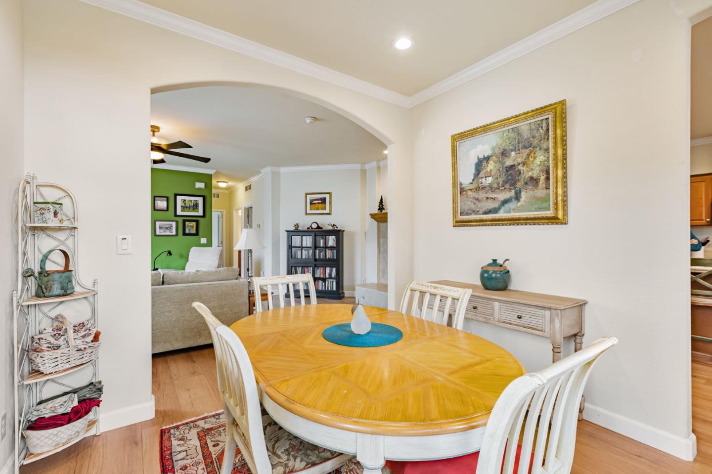 Detail Gallery Image 20 of 44 For 1111 Morse Ave #220,  Sunnyvale,  CA 94089 - 3 Beds | 2 Baths