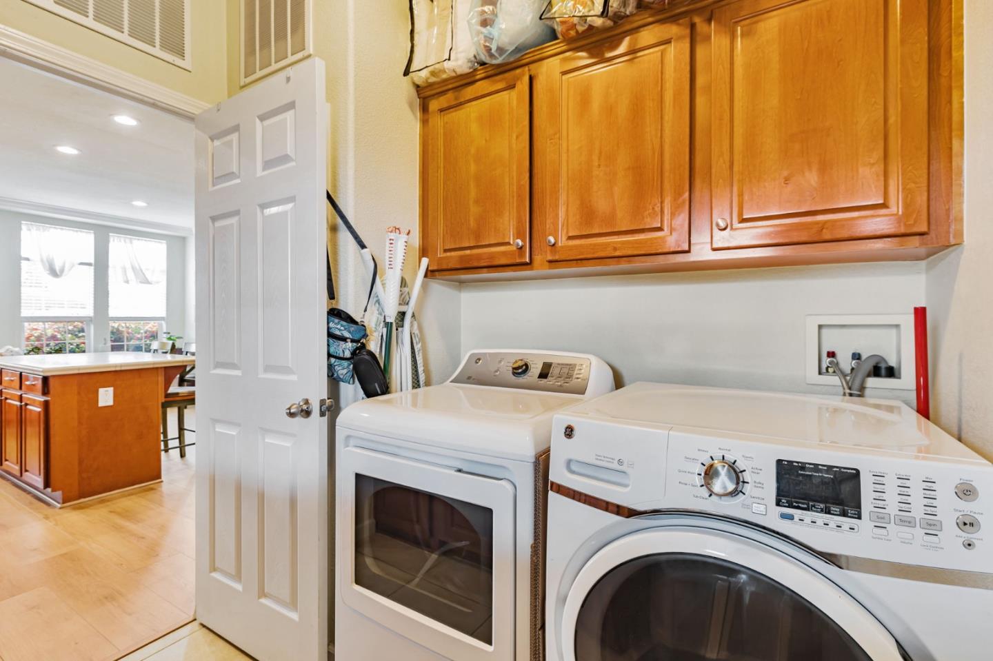 Detail Gallery Image 36 of 44 For 1111 Morse Ave #220,  Sunnyvale,  CA 94089 - 3 Beds | 2 Baths