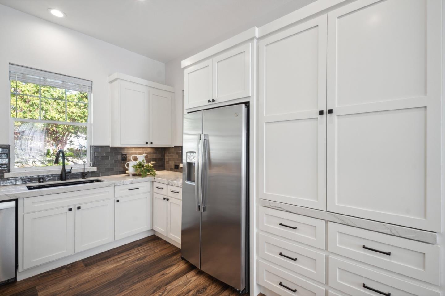 Detail Gallery Image 16 of 55 For 7531 Edinburgh Way, Gilroy,  CA 95020 - 4 Beds | 3/1 Baths