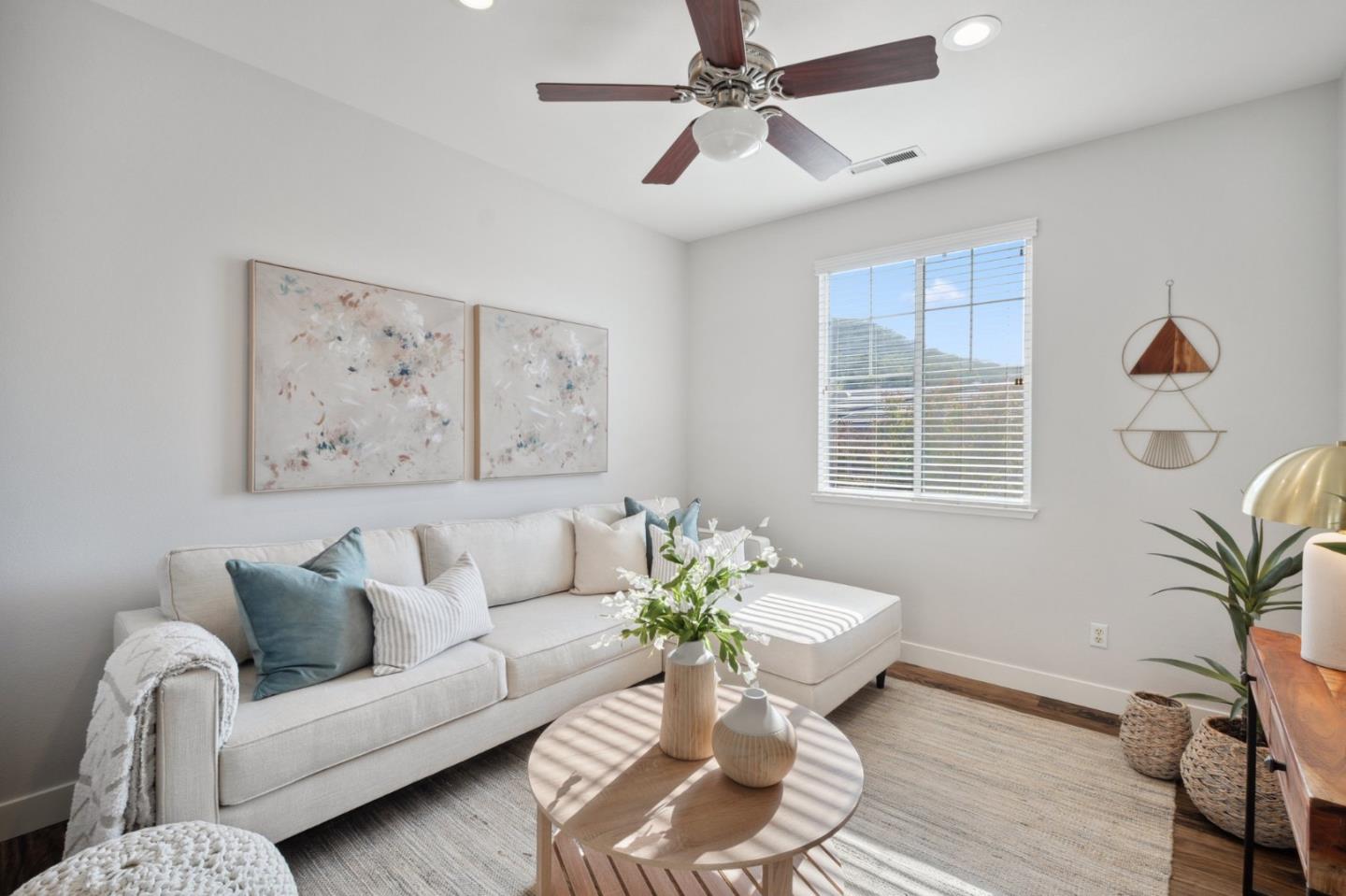 Detail Gallery Image 24 of 55 For 7531 Edinburgh Way, Gilroy,  CA 95020 - 4 Beds | 3/1 Baths