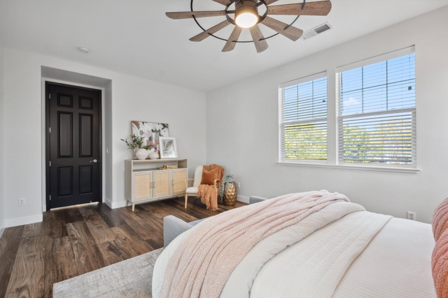 Detail Gallery Image 28 of 55 For 7531 Edinburgh Way, Gilroy,  CA 95020 - 4 Beds | 3/1 Baths