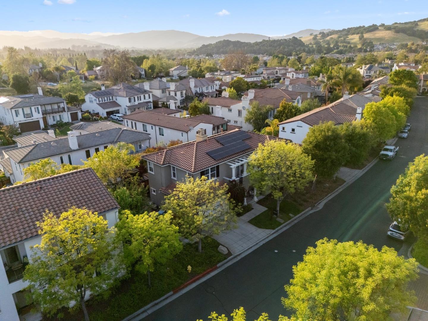 Detail Gallery Image 47 of 55 For 7531 Edinburgh Way, Gilroy,  CA 95020 - 4 Beds | 3/1 Baths