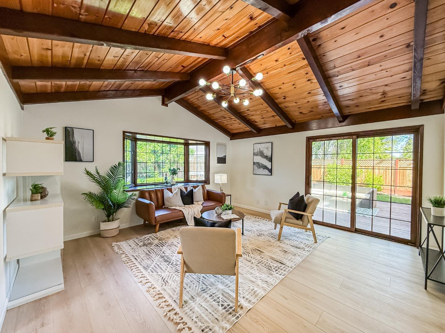 Detail Gallery Image 16 of 38 For 6137 Ashburton Dr, San Jose,  CA 95123 - 4 Beds | 3 Baths