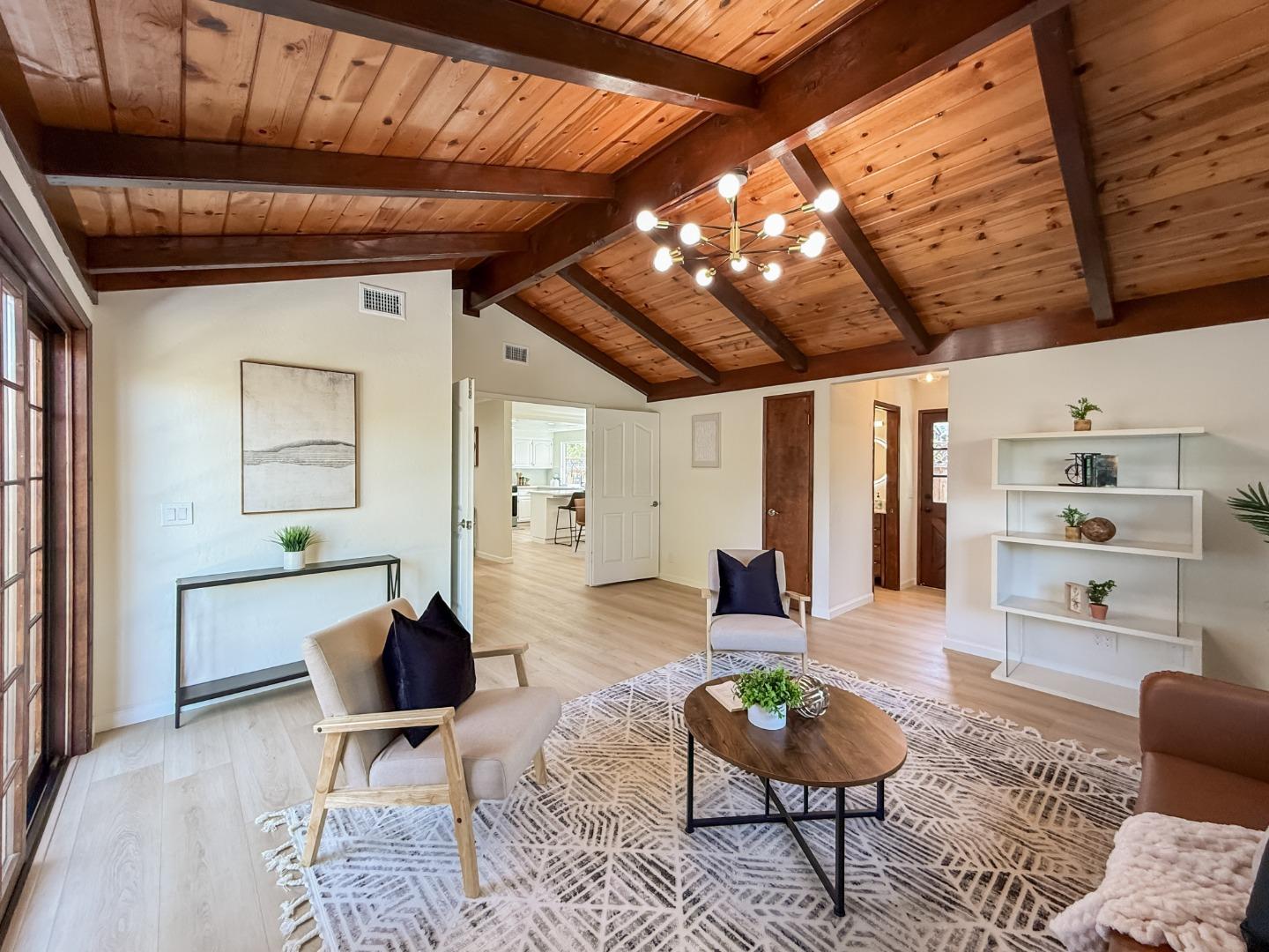 Detail Gallery Image 18 of 38 For 6137 Ashburton Dr, San Jose,  CA 95123 - 4 Beds | 3 Baths