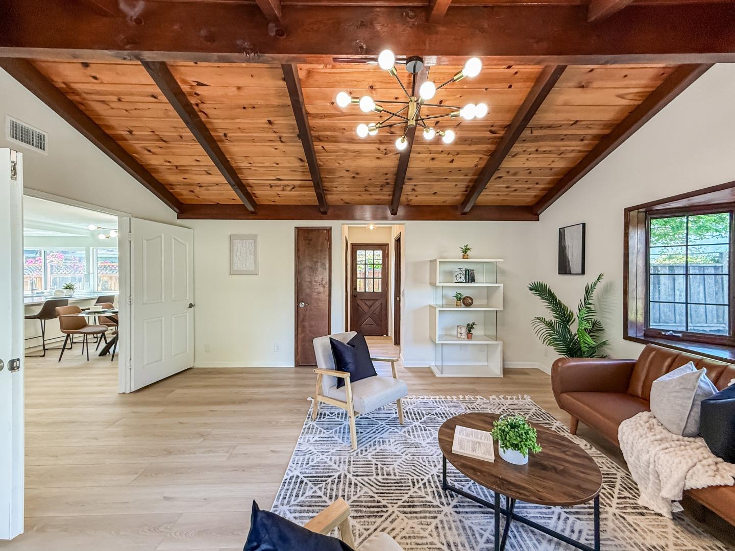 Detail Gallery Image 19 of 38 For 6137 Ashburton Dr, San Jose,  CA 95123 - 4 Beds | 3 Baths