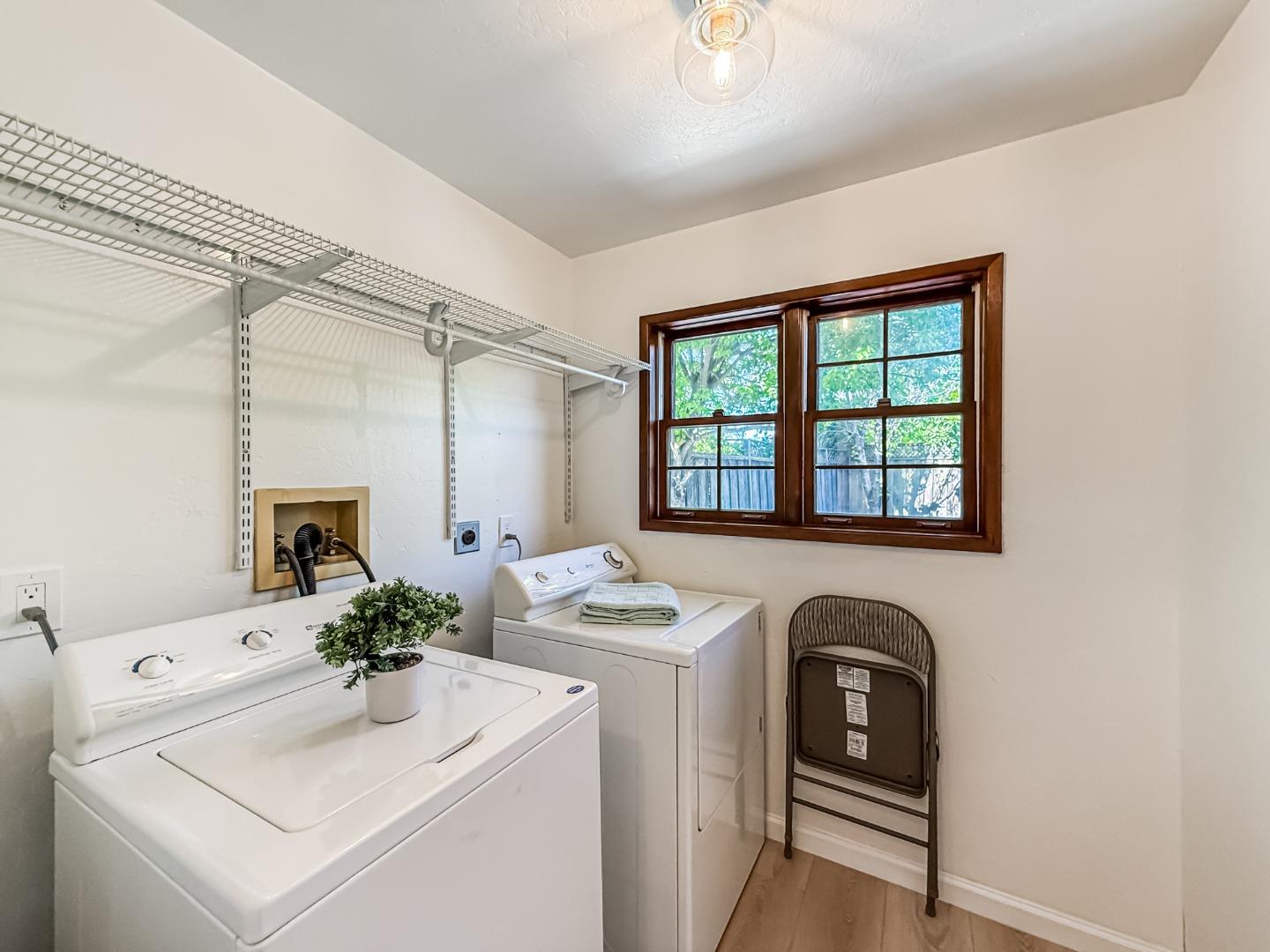 Detail Gallery Image 20 of 38 For 6137 Ashburton Dr, San Jose,  CA 95123 - 4 Beds | 3 Baths