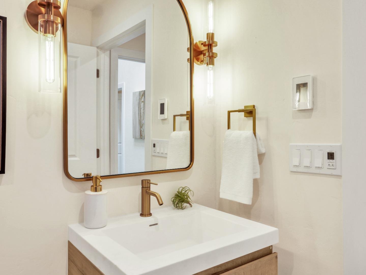 Detail Gallery Image 12 of 23 For 4808 Glen Haven Rd, Soquel,  CA 95073 - 2 Beds | 2 Baths