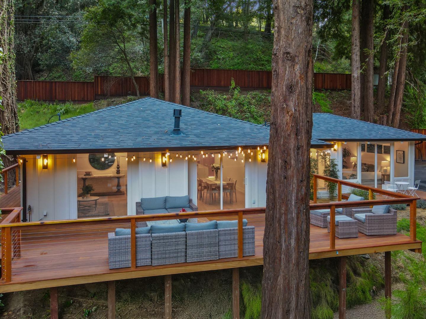 Detail Gallery Image 2 of 23 For 4808 Glen Haven Rd, Soquel,  CA 95073 - 2 Beds | 2 Baths