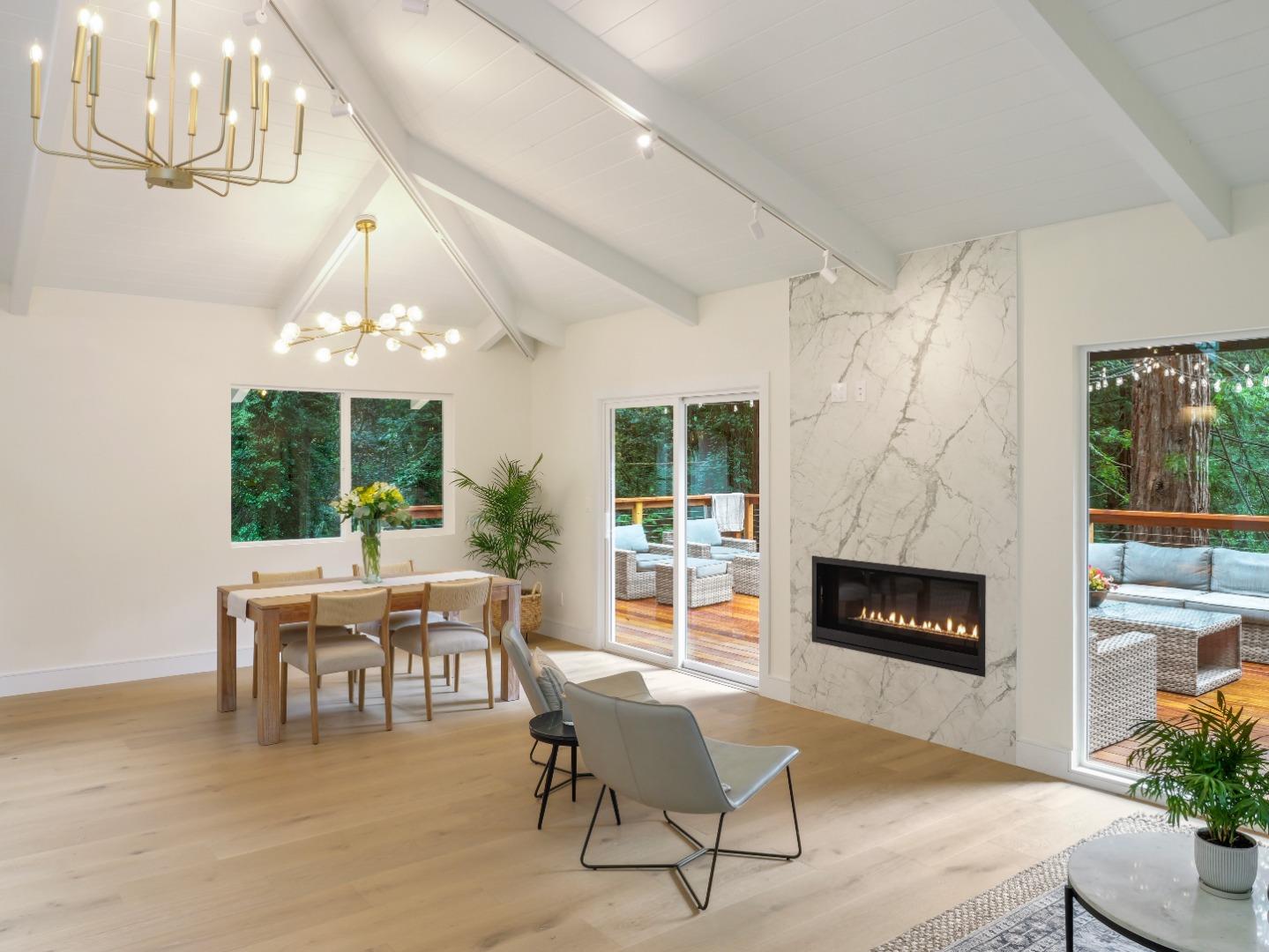 Detail Gallery Image 4 of 23 For 4808 Glen Haven Rd, Soquel,  CA 95073 - 2 Beds | 2 Baths