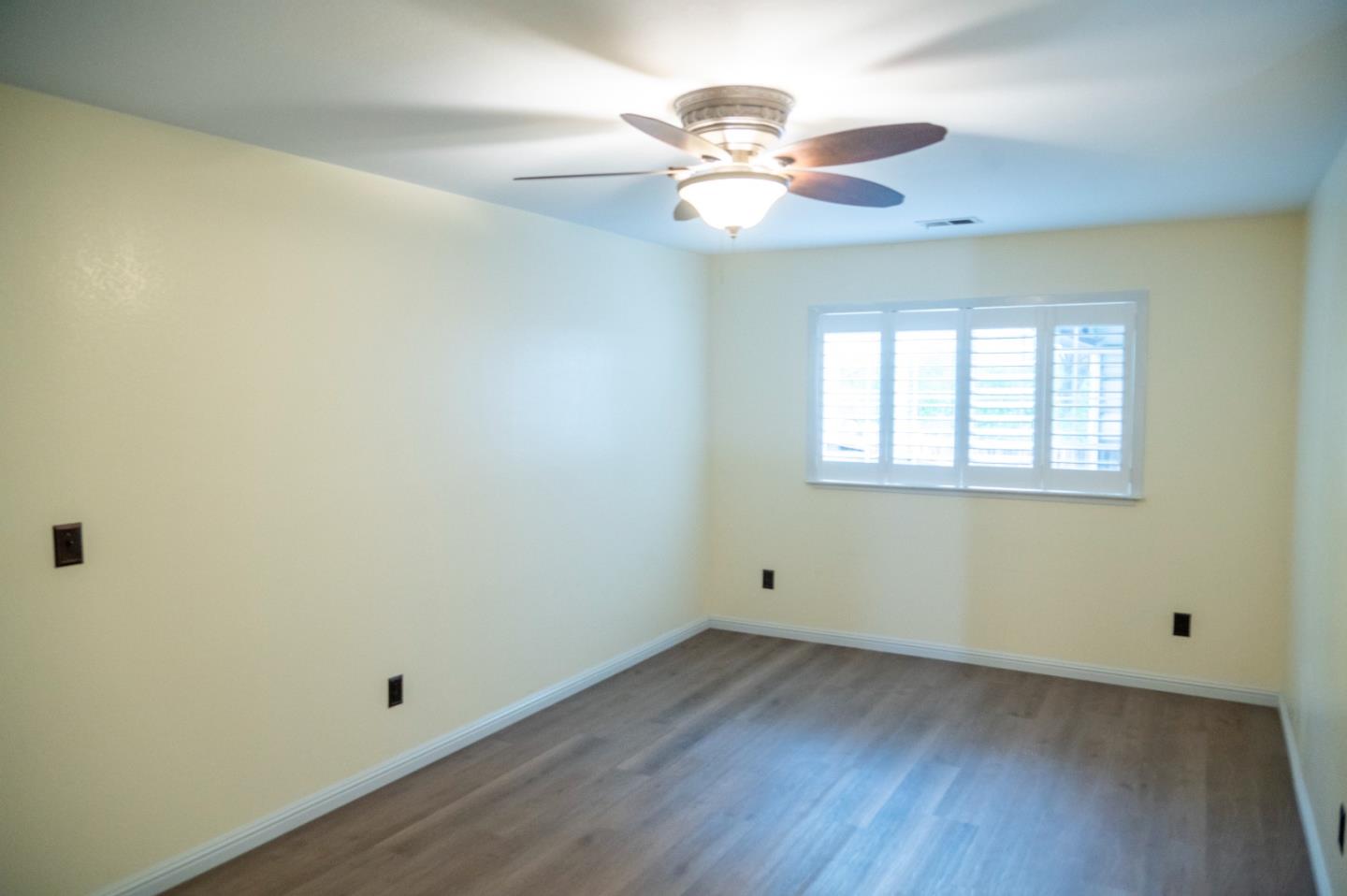 Detail Gallery Image 16 of 41 For 411 Bolado Rd, Tres Pinos,  CA 95075 - 3 Beds | 2/1 Baths
