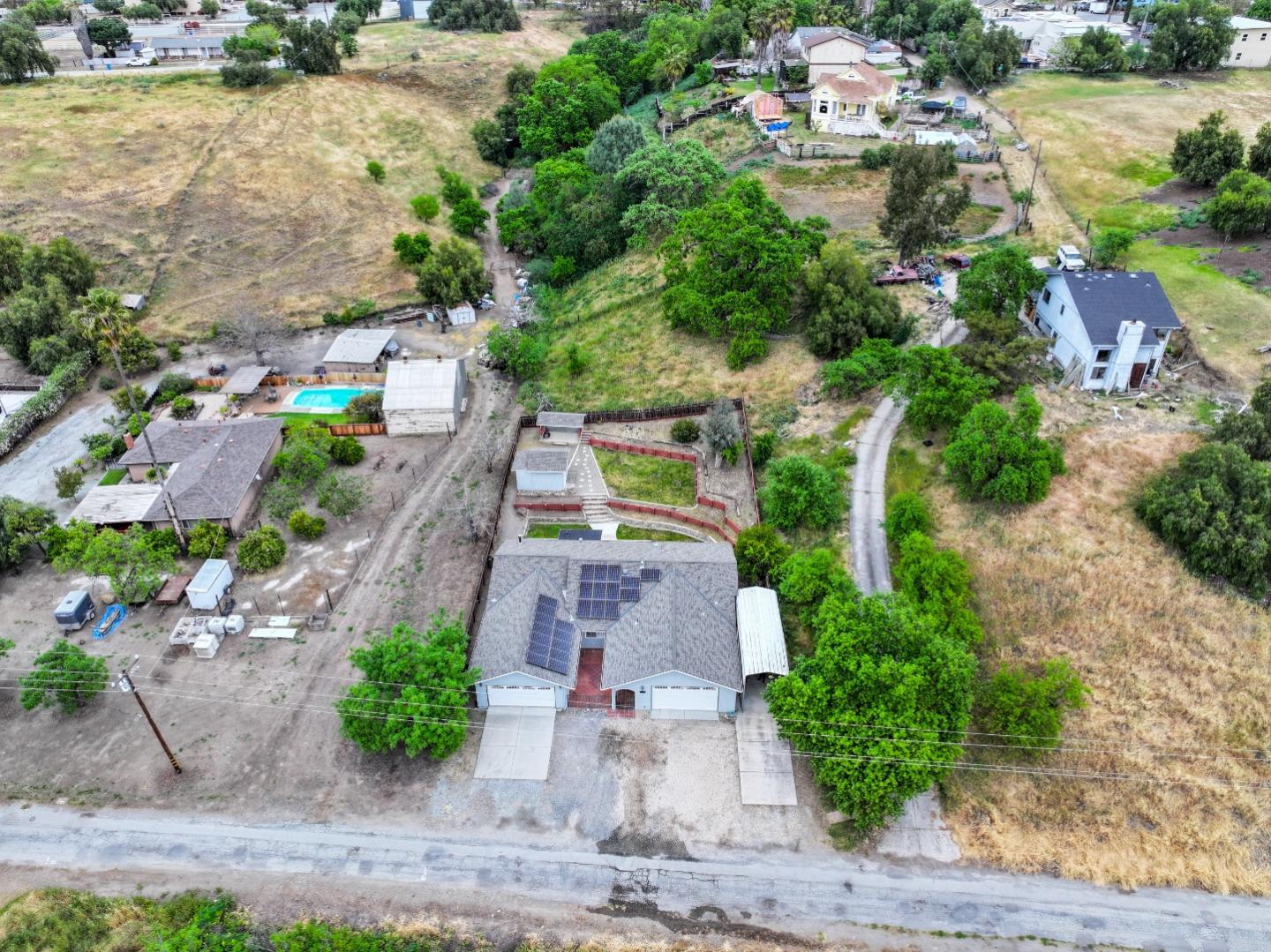 Detail Gallery Image 38 of 41 For 411 Bolado Rd, Tres Pinos,  CA 95075 - 3 Beds | 2/1 Baths