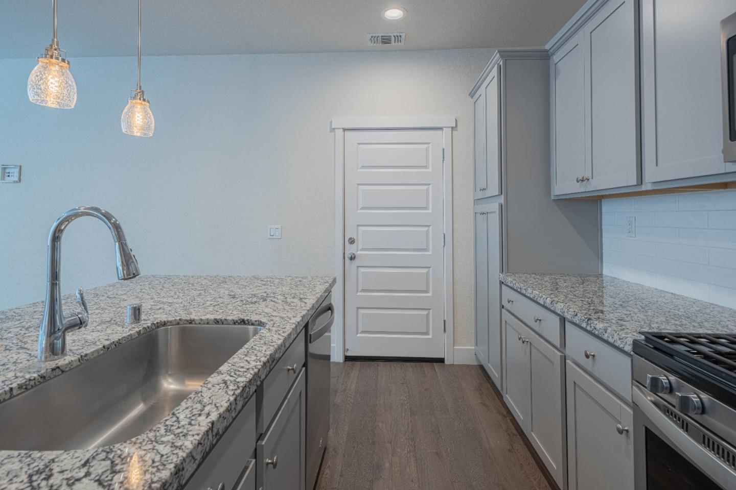 Detail Gallery Image 13 of 36 For 21606 Ord Ave, Marina,  CA 93933 - 3 Beds | 2/1 Baths