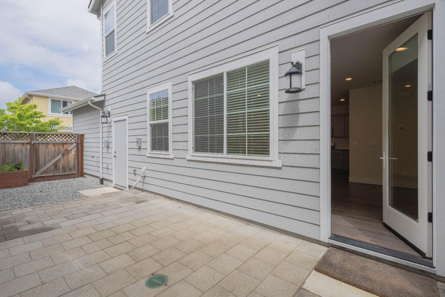Detail Gallery Image 14 of 36 For 21606 Ord Ave, Marina,  CA 93933 - 3 Beds | 2/1 Baths
