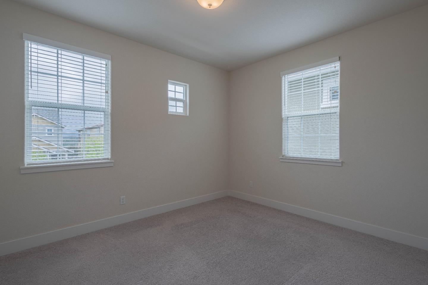 Detail Gallery Image 26 of 36 For 21606 Ord Ave, Marina,  CA 93933 - 3 Beds | 2/1 Baths