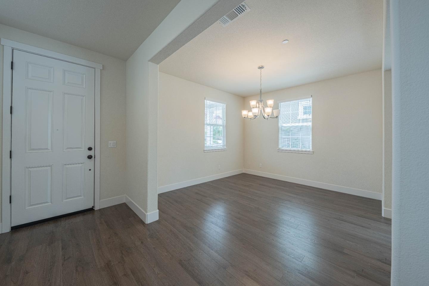 Detail Gallery Image 4 of 36 For 21606 Ord Ave, Marina,  CA 93933 - 3 Beds | 2/1 Baths