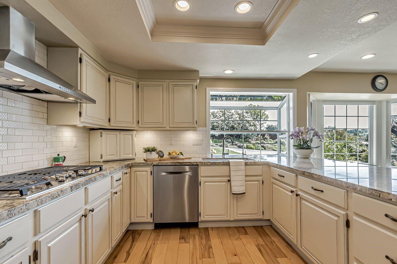 Detail Gallery Image 15 of 64 For 3187 High Meadow Ln, San Jose,  CA 95135 - 4 Beds | 2 Baths