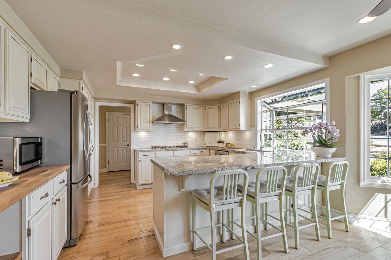 Detail Gallery Image 16 of 64 For 3187 High Meadow Ln, San Jose,  CA 95135 - 4 Beds | 2 Baths