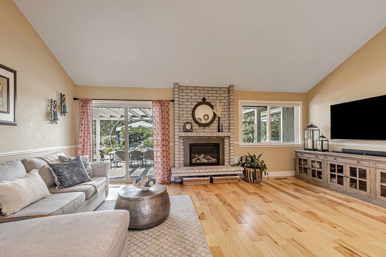 Detail Gallery Image 20 of 64 For 3187 High Meadow Ln, San Jose,  CA 95135 - 4 Beds | 2 Baths