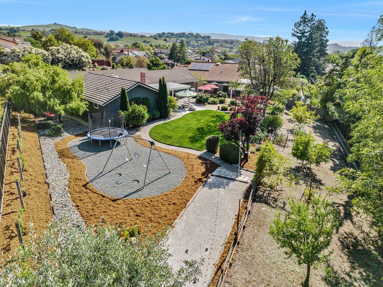 Detail Gallery Image 64 of 64 For 3187 High Meadow Ln, San Jose,  CA 95135 - 4 Beds | 2 Baths