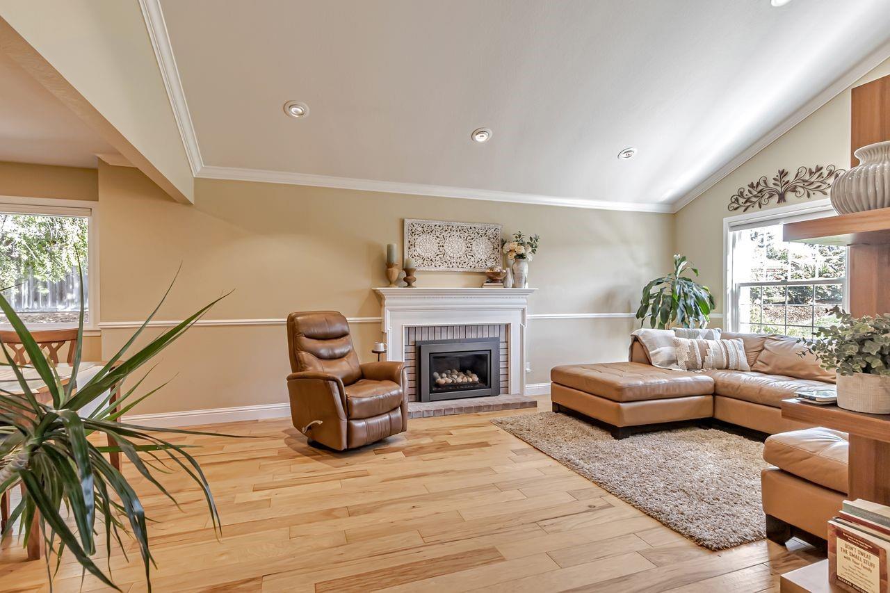Detail Gallery Image 9 of 64 For 3187 High Meadow Ln, San Jose,  CA 95135 - 4 Beds | 2 Baths