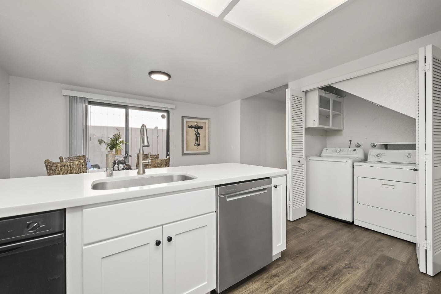 Detail Gallery Image 14 of 37 For 5965 Fiddletown Pl, San Jose,  CA 95120 - 2 Beds | 2/1 Baths