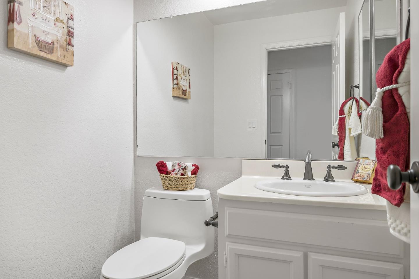 Detail Gallery Image 16 of 37 For 5965 Fiddletown Pl, San Jose,  CA 95120 - 2 Beds | 2/1 Baths