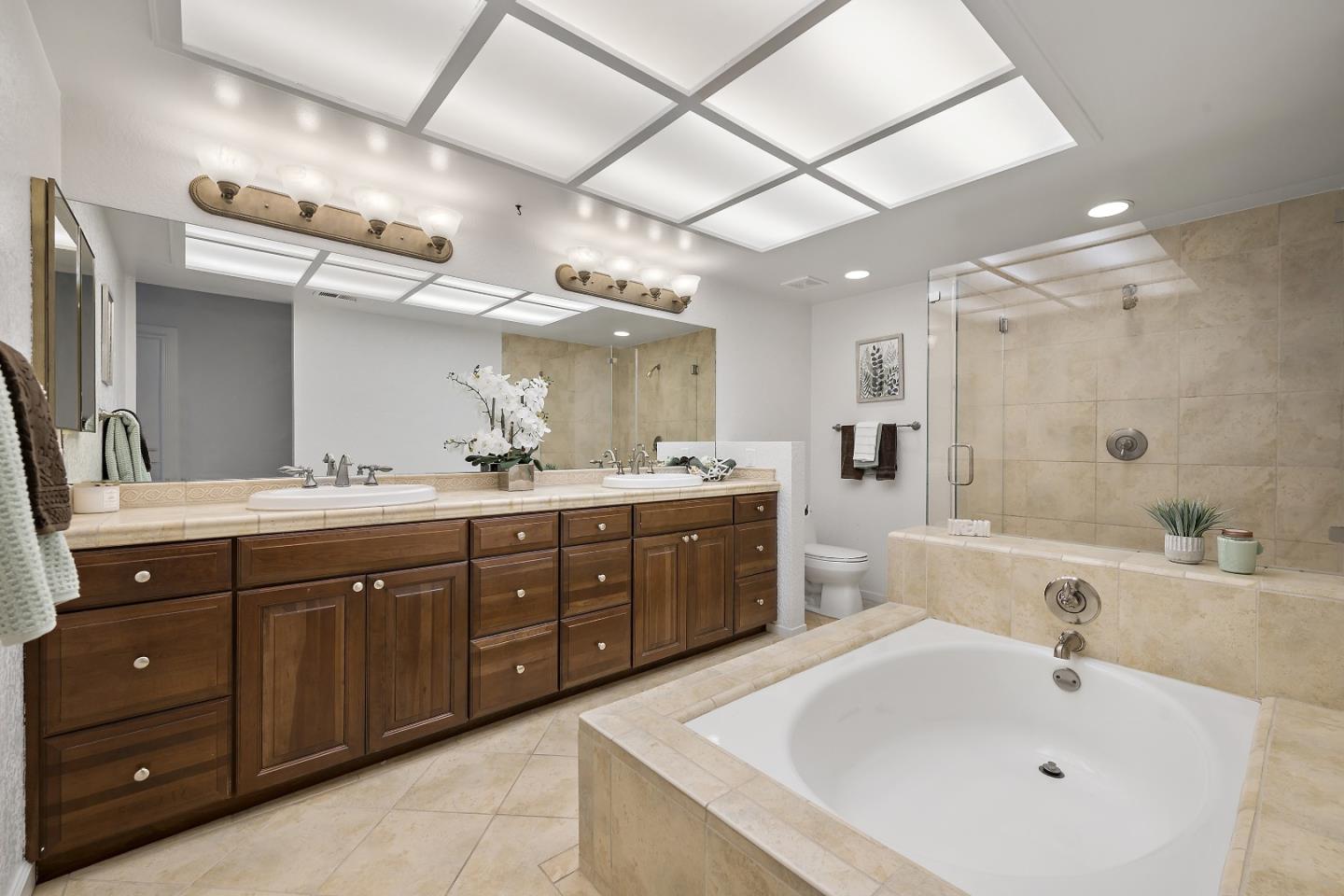 Detail Gallery Image 23 of 37 For 5965 Fiddletown Pl, San Jose,  CA 95120 - 2 Beds | 2/1 Baths