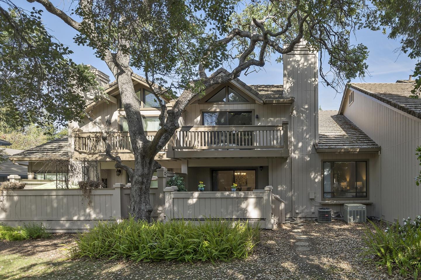 Detail Gallery Image 27 of 37 For 5965 Fiddletown Pl, San Jose,  CA 95120 - 2 Beds | 2/1 Baths