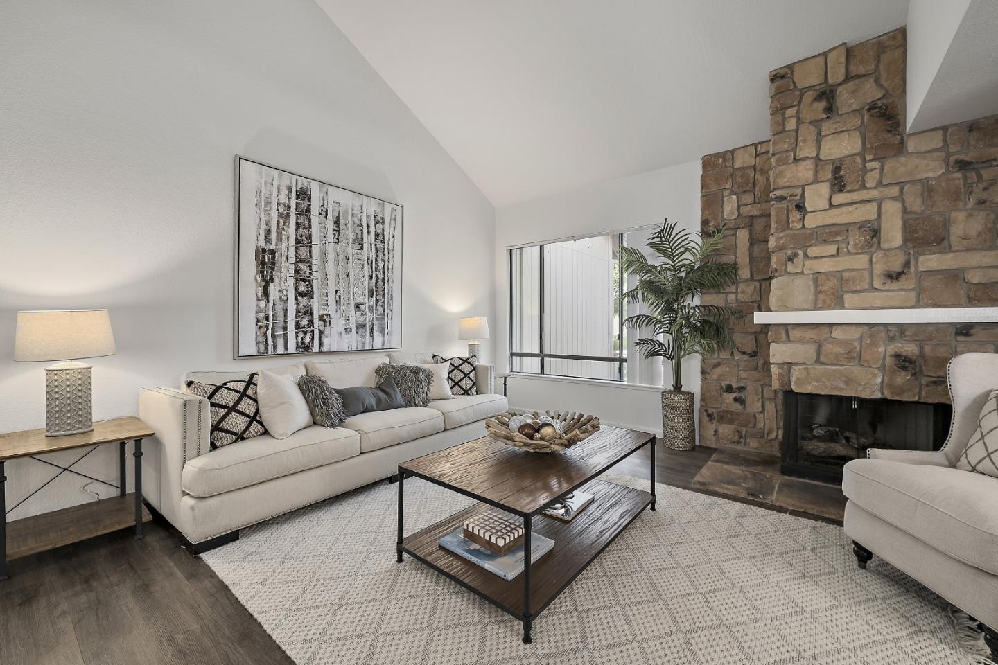 Detail Gallery Image 8 of 37 For 5965 Fiddletown Pl, San Jose,  CA 95120 - 2 Beds | 2/1 Baths