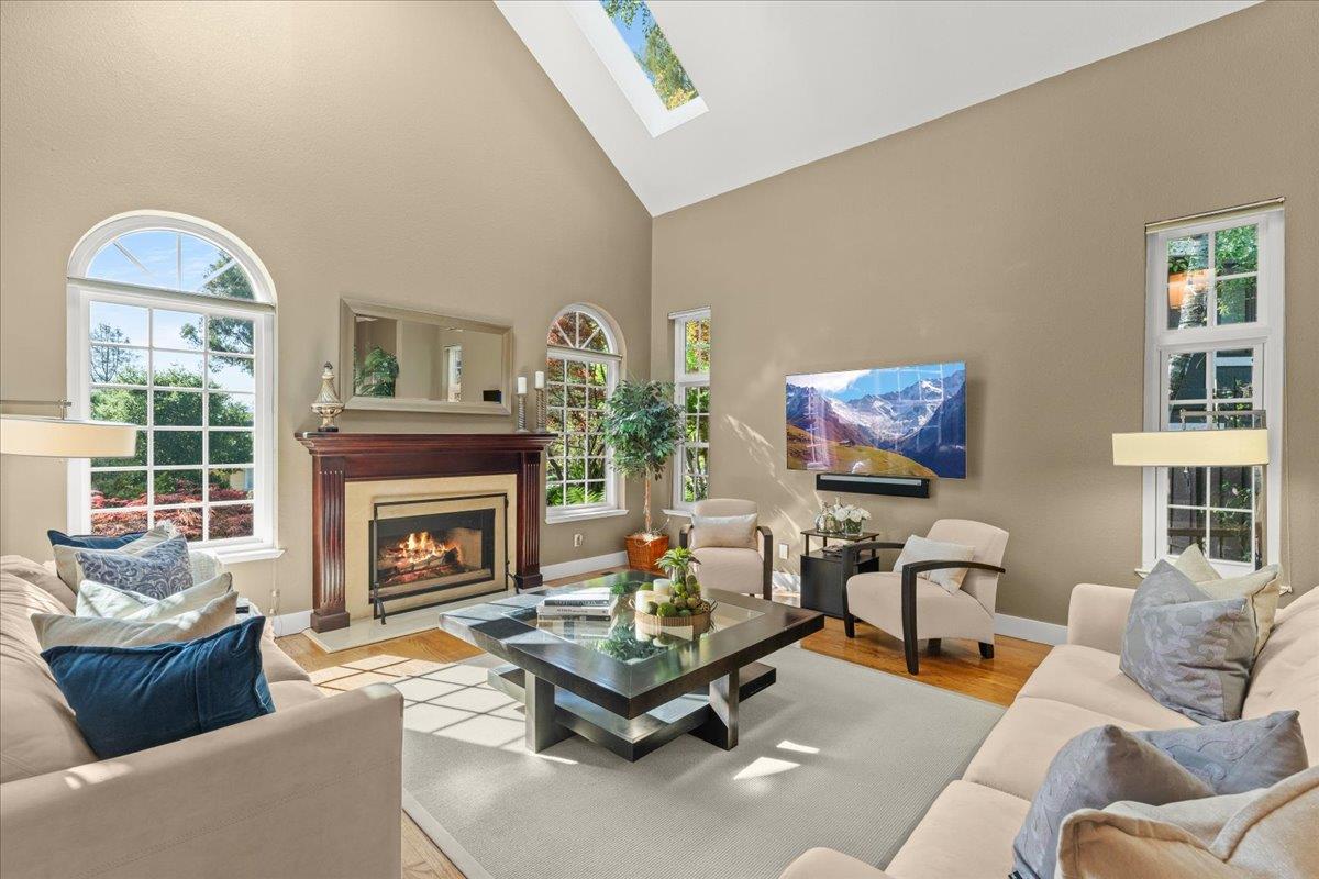 Detail Gallery Image 7 of 59 For 112 Johnson Holw, Los Gatos,  CA 95030 - 4 Beds | 3 Baths